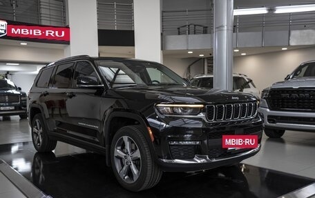 Jeep Grand Cherokee, 2022 год, 5 190 000 рублей, 3 фотография