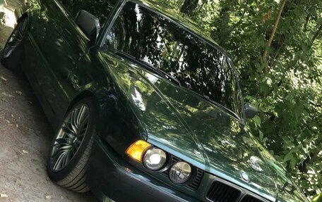 BMW 5 серия, 1993 год, 600 000 рублей, 10 фотография