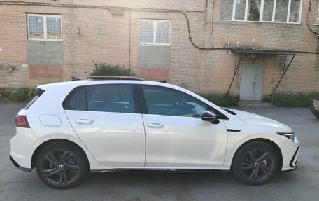 Volkswagen Golf VIII, 2022 год, 2 360 000 рублей, 7 фотография