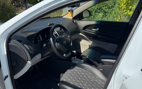 KIA cee'd I рестайлинг, 2009 год, 650 000 рублей, 13 фотография