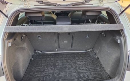 Volkswagen Golf VIII, 2022 год, 2 360 000 рублей, 19 фотография