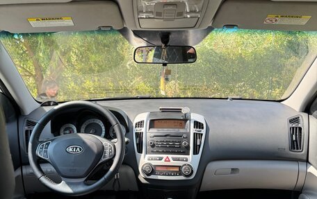 KIA cee'd I рестайлинг, 2009 год, 650 000 рублей, 14 фотография