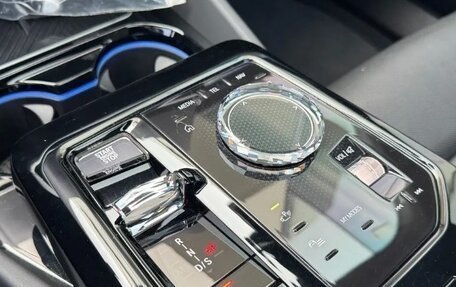 BMW 5 серия, 2025 год, 7 050 098 рублей, 8 фотография
