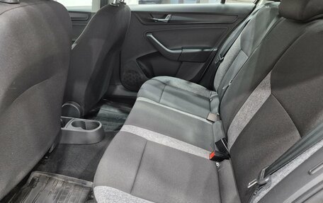 Skoda Rapid II, 2021 год, 1 247 000 рублей, 15 фотография