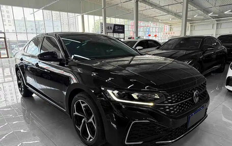 Volkswagen Passat B8 рестайлинг, 2023 год, 1 910 000 рублей, 3 фотография
