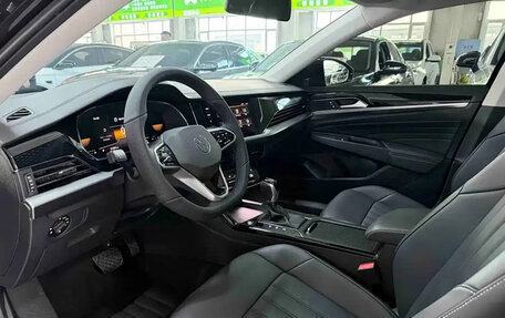 Volkswagen Passat B8 рестайлинг, 2023 год, 1 910 000 рублей, 9 фотография