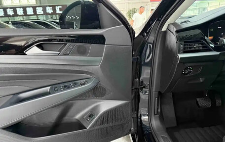 Volkswagen Passat B8 рестайлинг, 2023 год, 1 910 000 рублей, 7 фотография