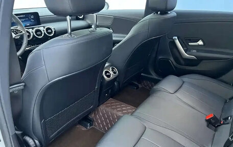 Mercedes-Benz A-Класс, 2022 год, 1 780 000 рублей, 14 фотография
