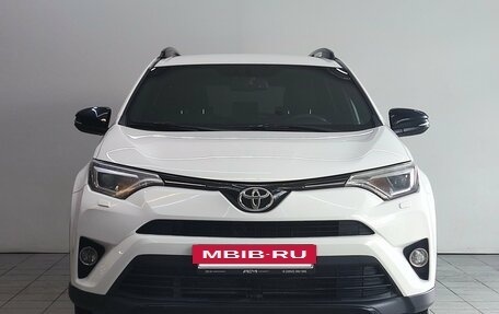 Toyota RAV4, 2018 год, 2 490 000 рублей, 3 фотография