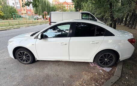 Chevrolet Cruze II, 2012 год, 680 000 рублей, 2 фотография
