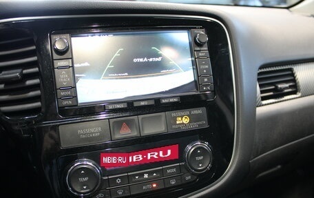 Mitsubishi Outlander III рестайлинг 3, 2013 год, 1 450 000 рублей, 12 фотография