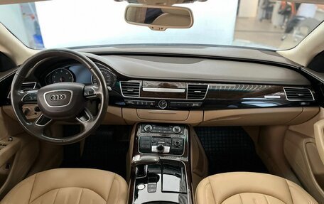 Audi A8, 2014 год, 1 600 000 рублей, 8 фотография