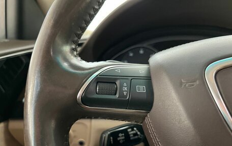 Audi A8, 2014 год, 1 600 000 рублей, 10 фотография