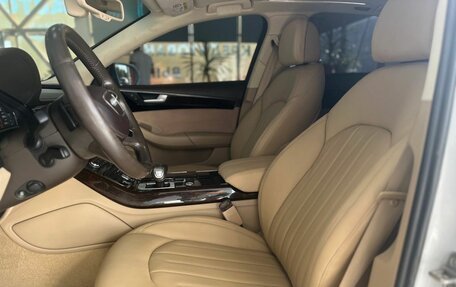 Audi A8, 2014 год, 1 600 000 рублей, 21 фотография