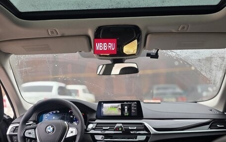 BMW 5 серия, 2019 год, 3 050 000 рублей, 10 фотография