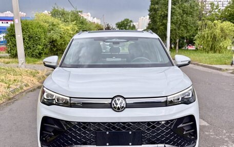Volkswagen Tiguan, 2026 год, 4 560 000 рублей, 2 фотография