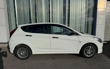 Hyundai Solaris II рестайлинг, 2014 год, 870 000 рублей, 5 фотография