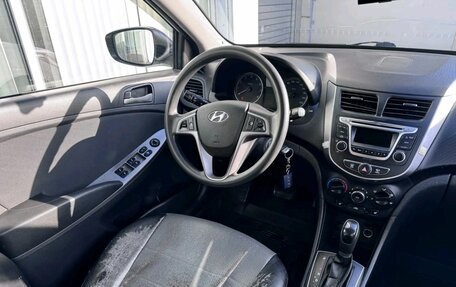 Hyundai Solaris II рестайлинг, 2014 год, 870 000 рублей, 7 фотография