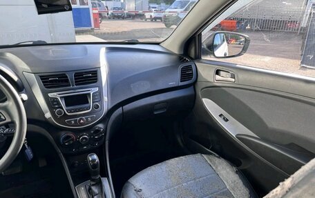 Hyundai Solaris II рестайлинг, 2014 год, 870 000 рублей, 14 фотография
