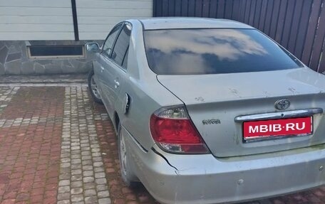 Toyota Camry V40, 2005 год, 350 000 рублей, 1 фотография