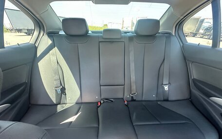 BMW 3 серия, 2012 год, 1 300 000 рублей, 11 фотография