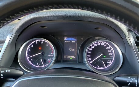 Toyota Camry, 2018 год, 2 000 000 рублей, 10 фотография