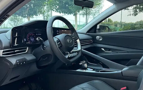 Hyundai Elantra, 2022 год, 1 540 000 рублей, 9 фотография