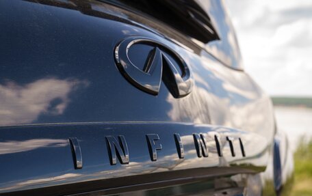 Infiniti QX56, 2010 год, 2 300 000 рублей, 30 фотография
