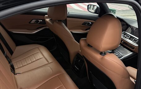 BMW 3 серия, 2021 год, 3 100 000 рублей, 11 фотография