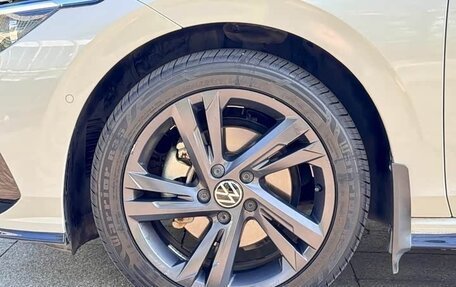 Volkswagen Golf VIII, 2022 год, 1 835 000 рублей, 15 фотография