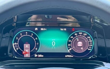 Volkswagen Golf VIII, 2022 год, 1 835 000 рублей, 20 фотография