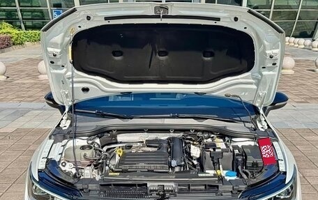 Volkswagen Golf VIII, 2022 год, 1 835 000 рублей, 16 фотография