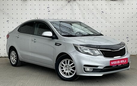 KIA Rio III рестайлинг, 2015 год, 1 070 000 рублей, 2 фотография