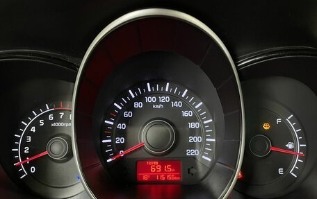KIA Rio III рестайлинг, 2015 год, 1 070 000 рублей, 14 фотография