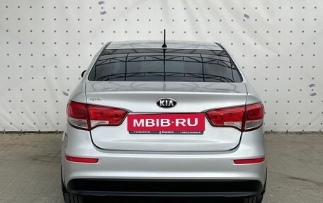 KIA Rio III рестайлинг, 2015 год, 1 070 000 рублей, 6 фотография