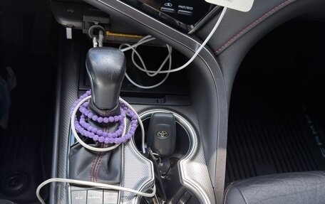 Toyota Camry, 2021 год, 3 600 000 рублей, 11 фотография