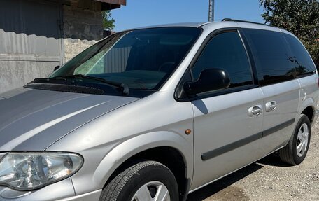 Chrysler Voyager IV, 2005 год, 700 000 рублей, 7 фотография