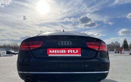 Audi A8, 2012 год, 1 500 000 рублей, 9 фотография