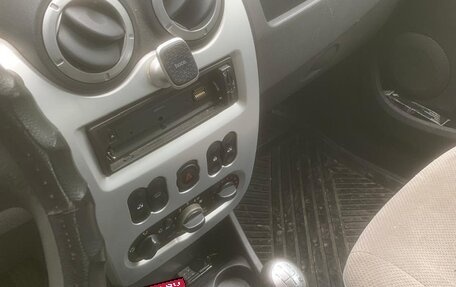 Renault Logan I, 2010 год, 250 000 рублей, 6 фотография