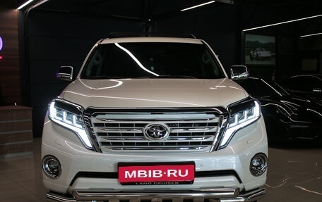 Toyota Land Cruiser Prado 150 рестайлинг 2, 2015 год, 4 500 000 рублей, 2 фотография