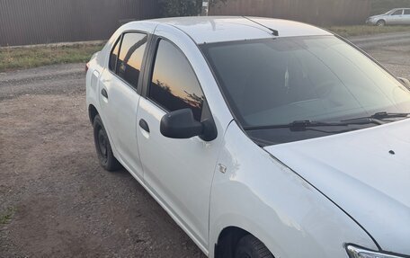 Renault Logan II, 2016 год, 530 000 рублей, 3 фотография