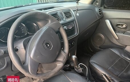 Renault Logan II, 2016 год, 530 000 рублей, 5 фотография