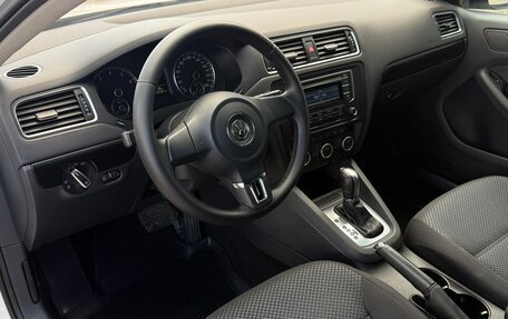Volkswagen Jetta VI, 2014 год, 1 250 000 рублей, 11 фотография