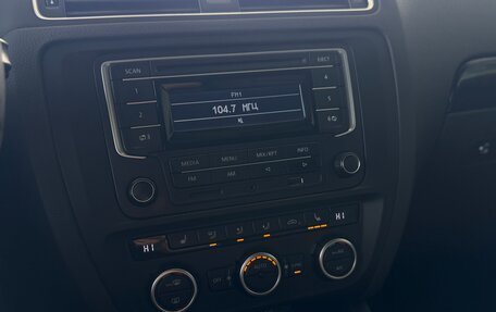 Volkswagen Jetta VI, 2014 год, 1 250 000 рублей, 17 фотография