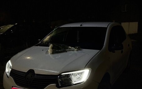 Renault Logan II, 2016 год, 530 000 рублей, 6 фотография