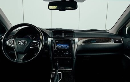 Toyota Camry, 2016 год, 1 800 000 рублей, 16 фотография