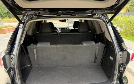 Toyota Highlander III, 2014 год, 2 660 000 рублей, 32 фотография