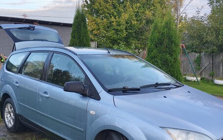 Ford Focus II рестайлинг, 2005 год, 310 000 рублей, 3 фотография