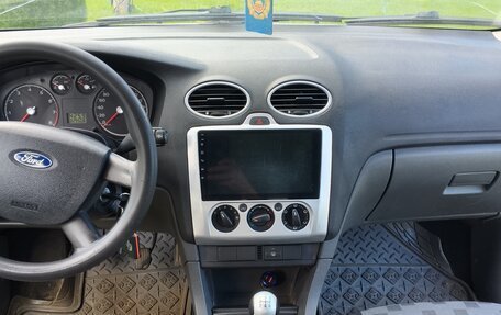 Ford Focus II рестайлинг, 2005 год, 310 000 рублей, 12 фотография