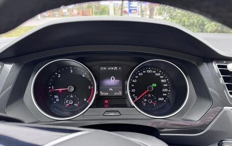 Volkswagen Tiguan II, 2020 год, 2 800 000 рублей, 6 фотография